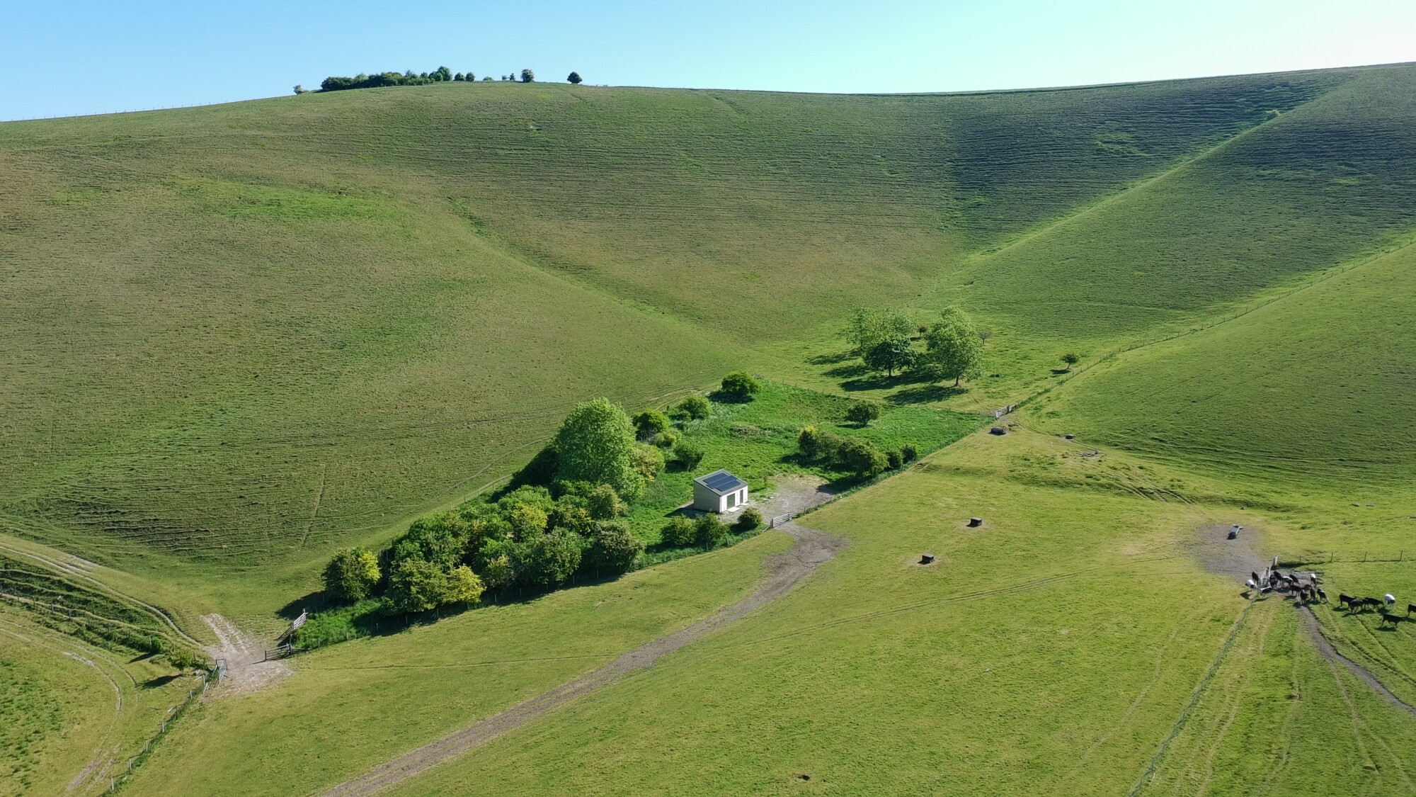 Solar PV Pump House – Pewsey Down